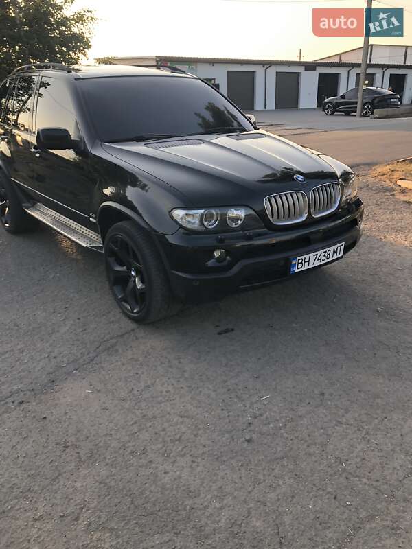 Внедорожник / Кроссовер BMW X5 2005 в Одессе