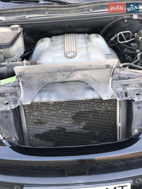 Внедорожник / Кроссовер BMW X5 2005 в Одессе