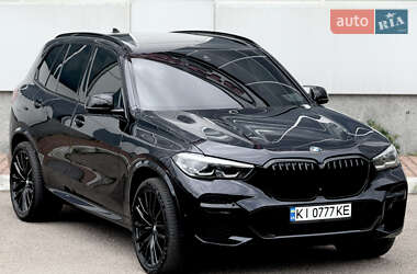 Внедорожник / Кроссовер BMW X5 2021 в 
