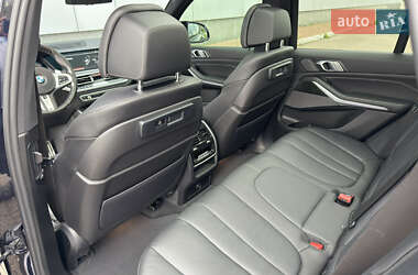 Внедорожник / Кроссовер BMW X5 2021 в 