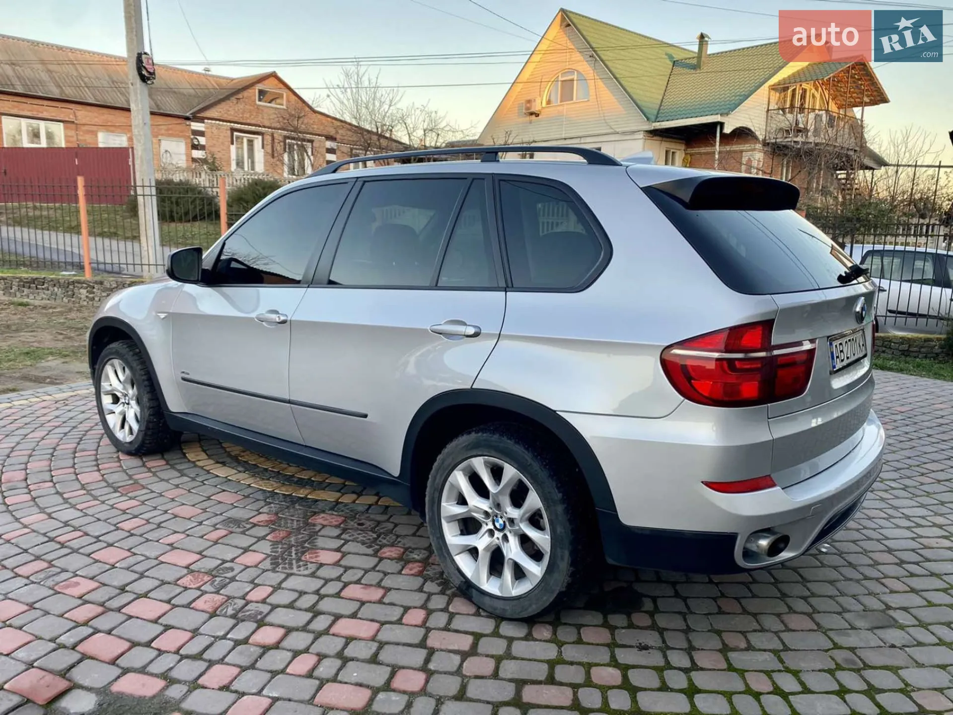 2010 BMW X5 - мініатюра 72