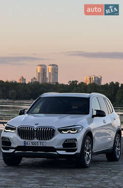 Внедорожник / Кроссовер BMW X5 2020 в 