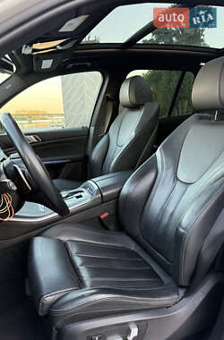 Внедорожник / Кроссовер BMW X5 2020 в 