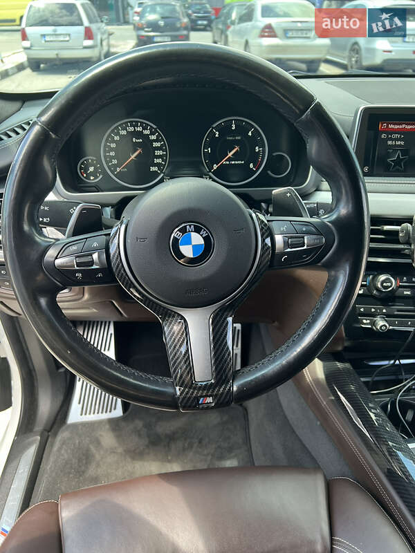 Позашляховик / Кросовер BMW X5 2016 в Миколаєві
