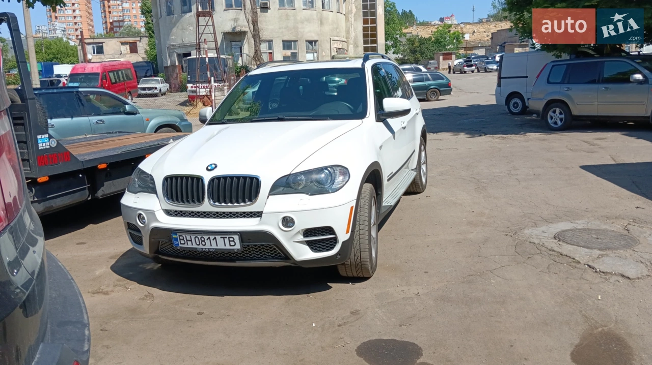 2010 BMW X5 - мініатюра 27