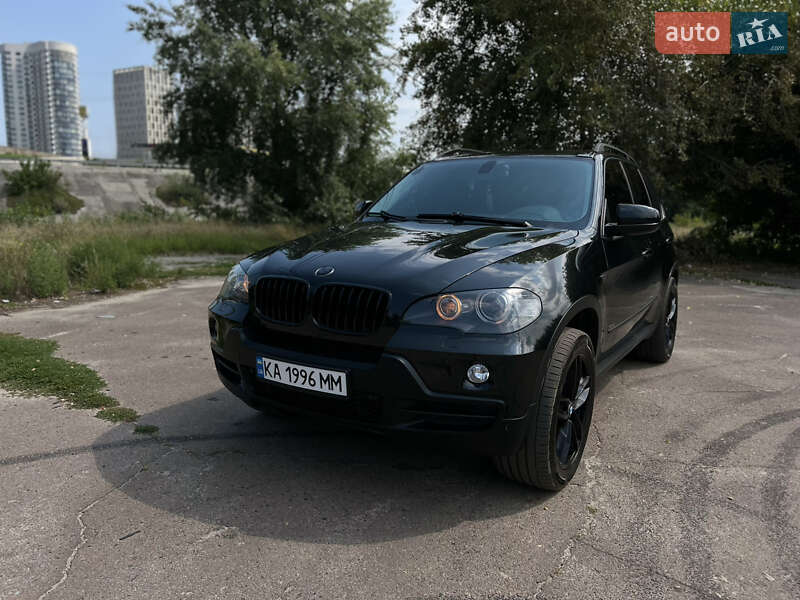 Внедорожник / Кроссовер BMW X5 2008 в Киеве