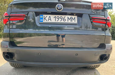 Позашляховик / Кросовер BMW X5 2008 в 