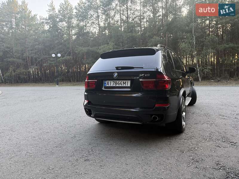 Внедорожник / Кроссовер BMW X5 2012 в Киеве