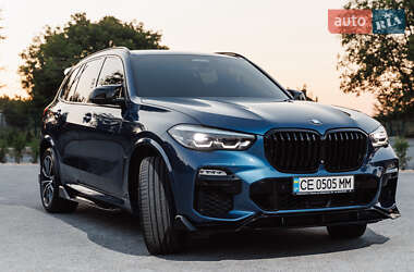 Позашляховик / Кросовер BMW X5 2018 в Чернівцях