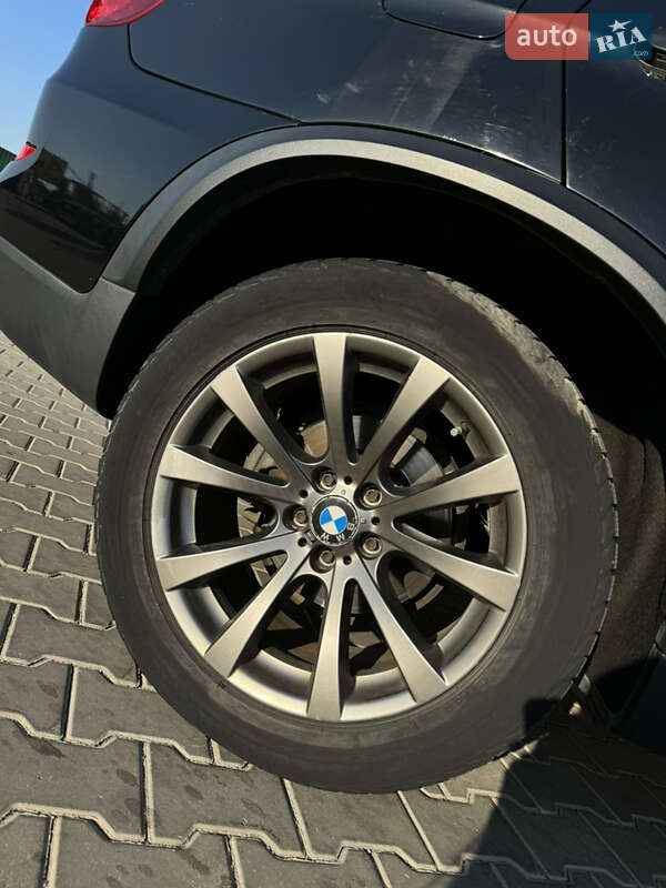 Внедорожник / Кроссовер BMW X5 2012 в Одессе