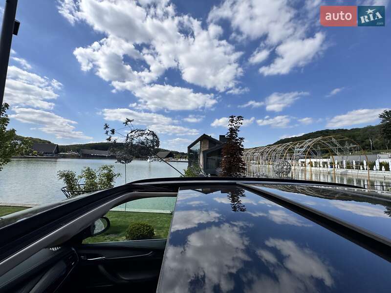 Внедорожник / Кроссовер BMW X5 2015 в Львове