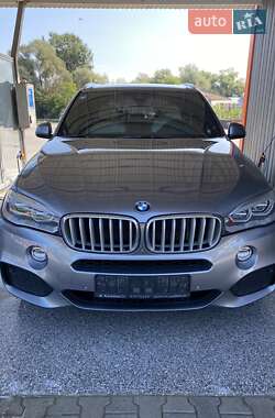 Позашляховик / Кросовер BMW X5 2014 в Чернівцях