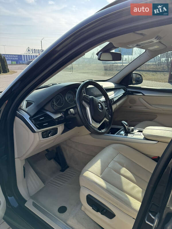 Внедорожник / Кроссовер BMW X5 2016 в Нововолынске фото 14 Внедорожник / Кроссовер BMW X5 2016 в Нововолынске