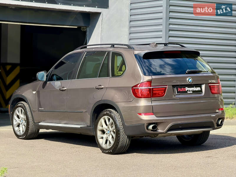 Позашляховик / Кросовер BMW X5 2011 в Харкові