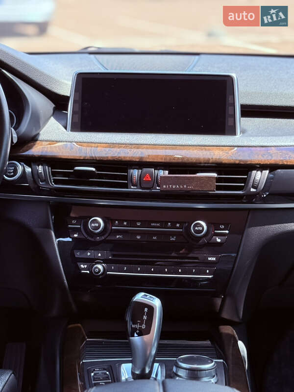 Позашляховик / Кросовер BMW X5 2017 в Житомирі