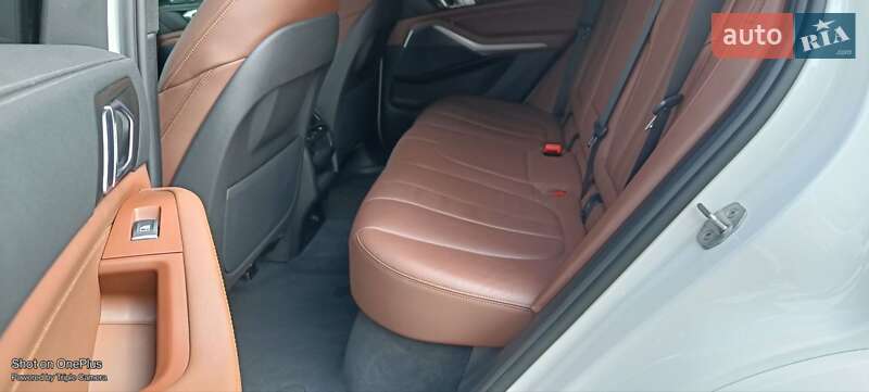 Внедорожник / Кроссовер BMW X5 2022 в Киеве