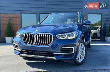 Внедорожник / Кроссовер BMW X5 2022 в Ровно