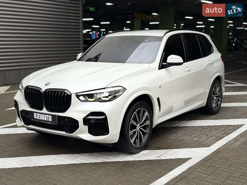 BMW X5 2021