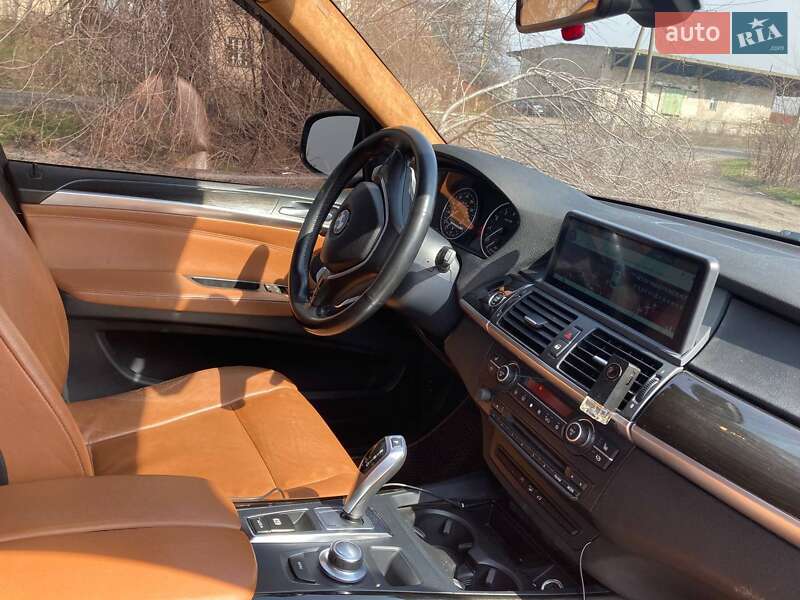 Внедорожник / Кроссовер BMW X5 2009 в Днепре