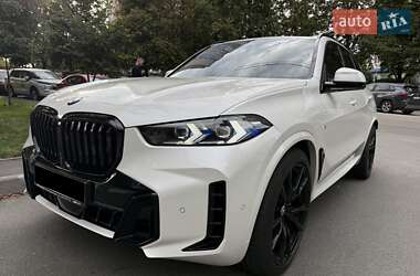Внедорожник / Кроссовер BMW X5 2023 в Киеве