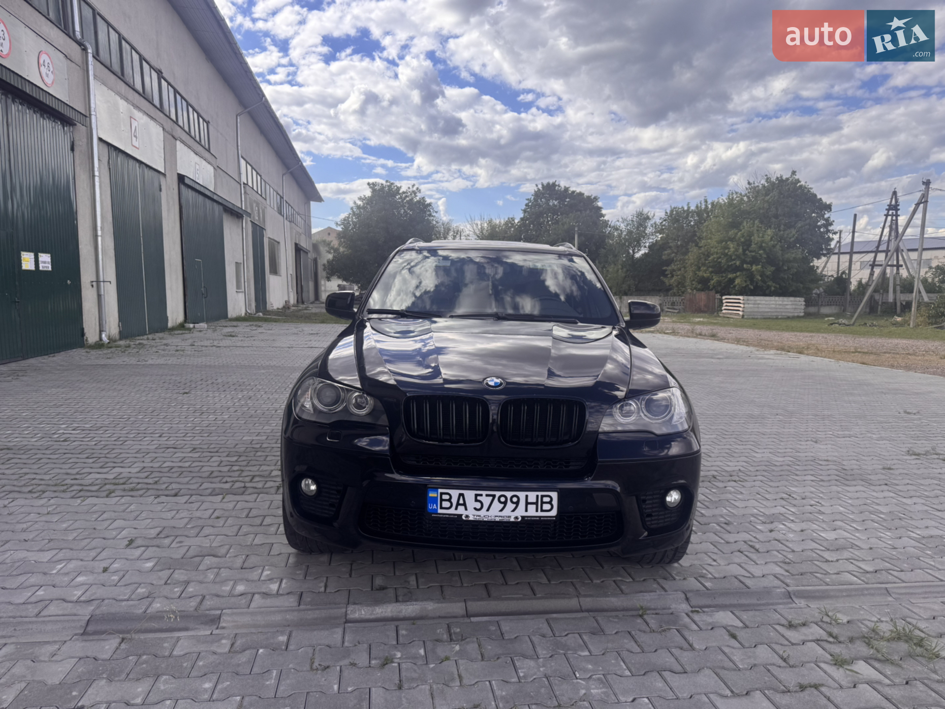 2010 BMW X5 - мініатюра 2