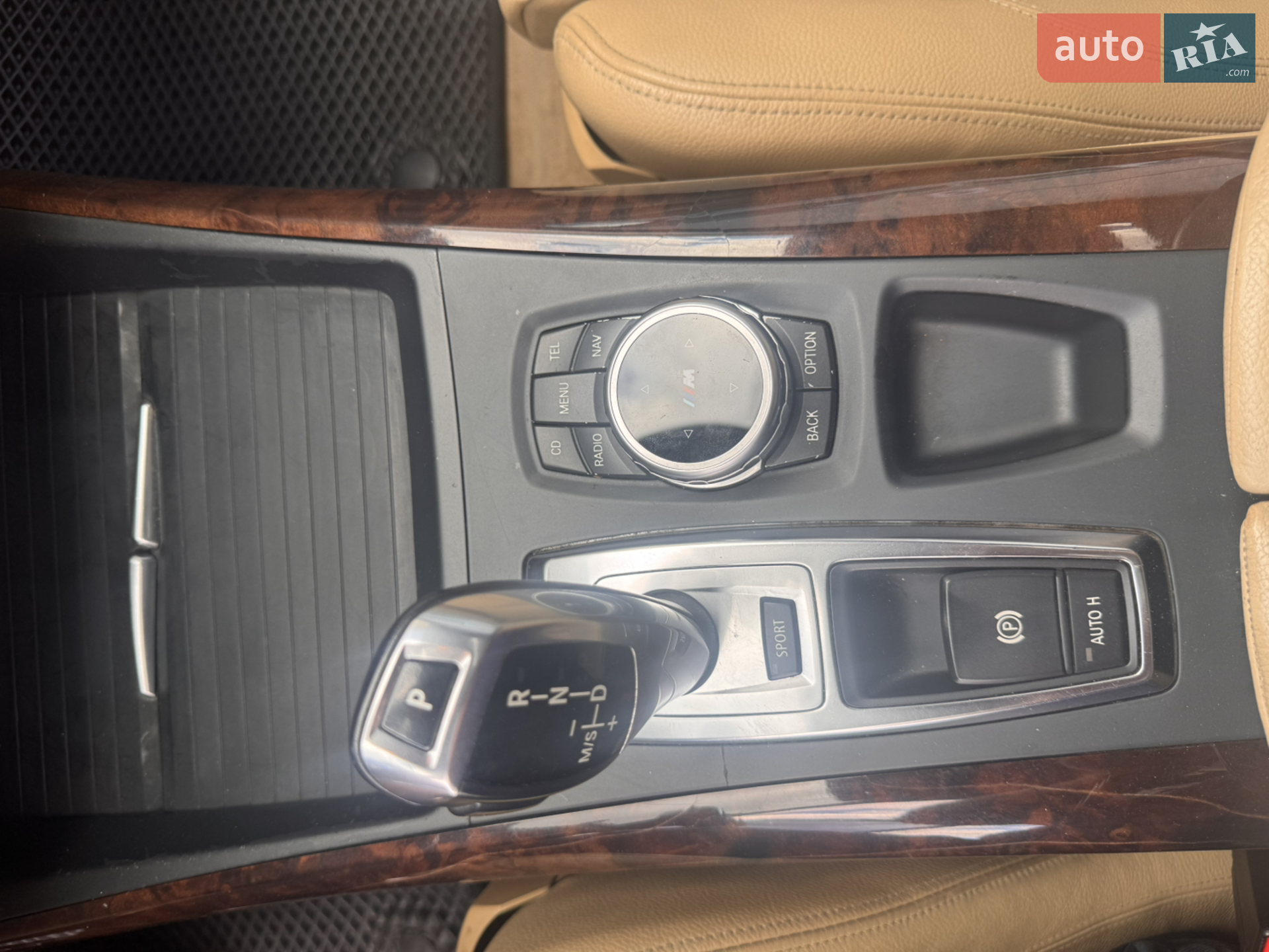 2010 BMW X5 - мініатюра 19
