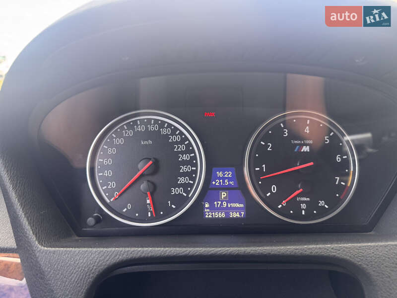 Внедорожник / Кроссовер BMW X5 2010 в Александрие