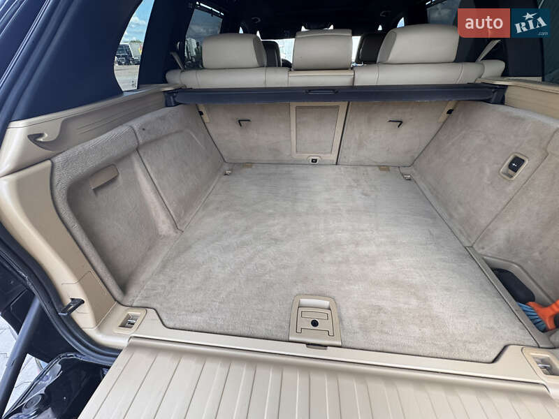 Внедорожник / Кроссовер BMW X5 2010 в Александрие