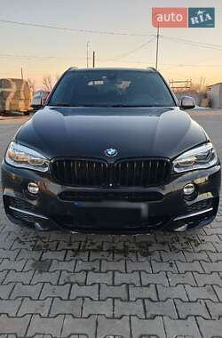 Позашляховик / Кросовер BMW X5 2015 в Києві
