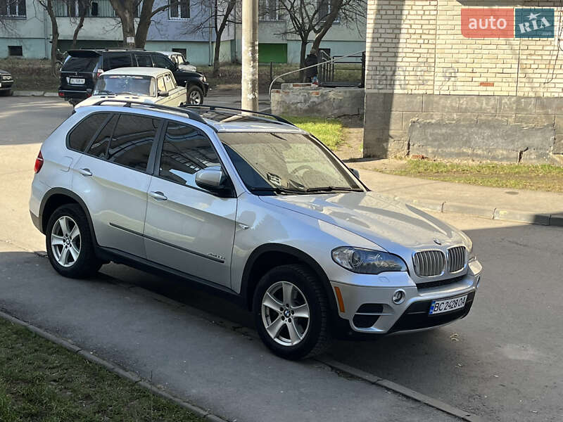Внедорожник / Кроссовер BMW X5 2010 в Стрые