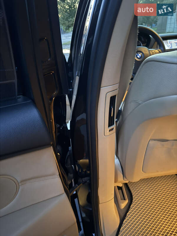 Внедорожник / Кроссовер BMW X5 2010 в Харькове