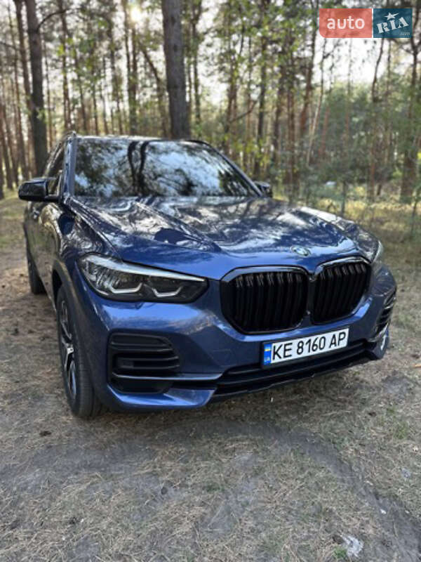 Внедорожник / Кроссовер BMW X5 2022 в Каменском