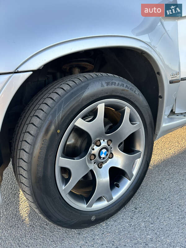 Внедорожник / Кроссовер BMW X5 2002 в Днепре