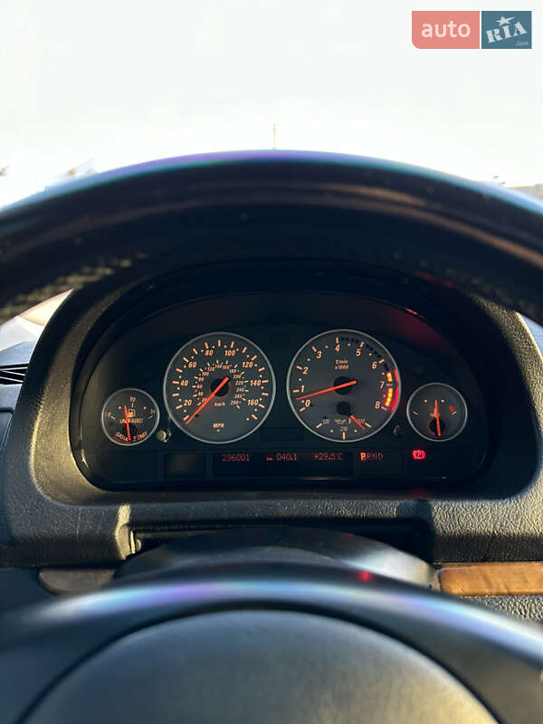 Внедорожник / Кроссовер BMW X5 2002 в Днепре