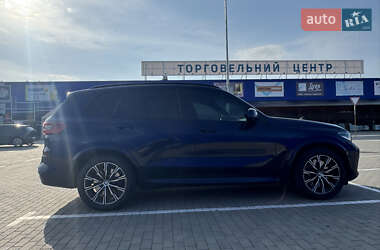 Позашляховик / Кросовер BMW X5 2019 в Івано-Франківську