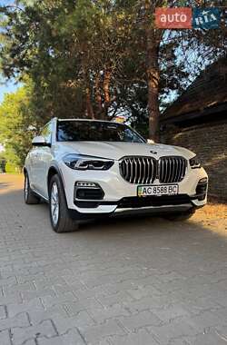 Позашляховик / Кросовер BMW X5 2020 в Луцьку