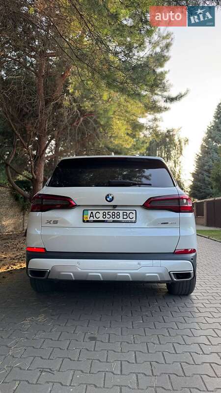 Позашляховик / Кросовер BMW X5 2020 в Луцьку