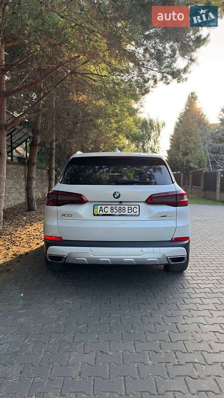 Позашляховик / Кросовер BMW X5 2020 в Луцьку