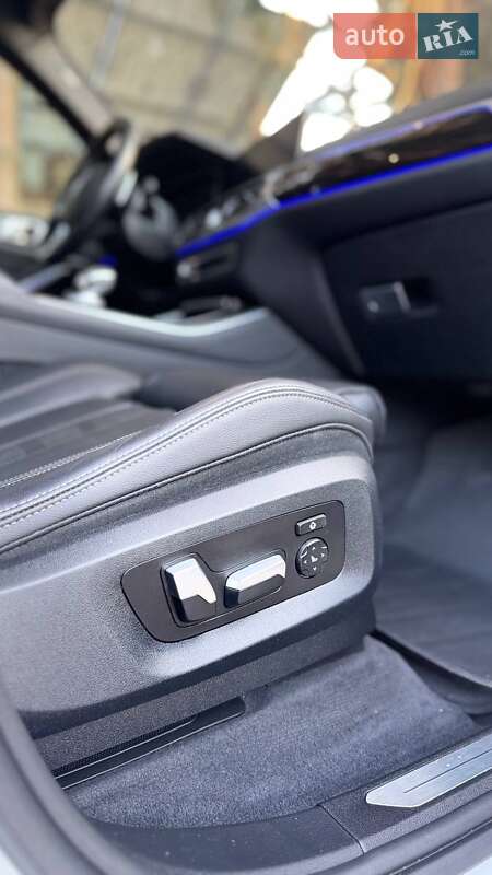 Позашляховик / Кросовер BMW X5 2020 в Луцьку