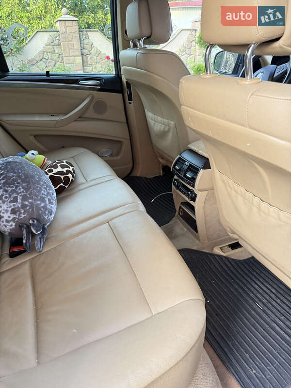 Внедорожник / Кроссовер BMW X5 2013 в Тернополе