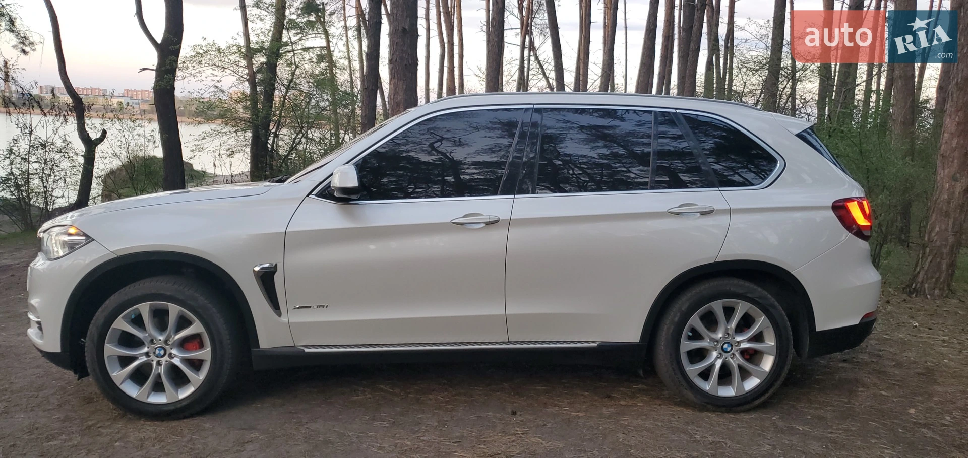 2015 BMW X5 - мініатюра 3