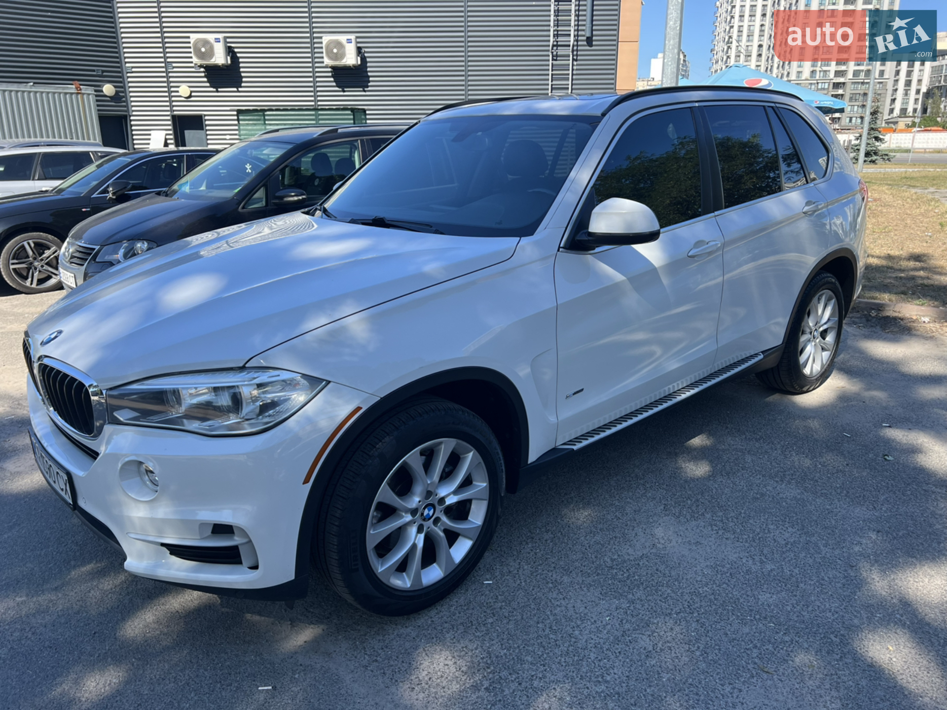 2016 BMW X5 - мініатюра 2