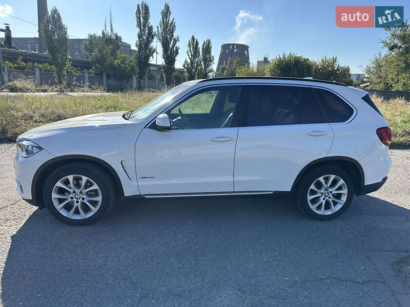 Позашляховик / Кросовер BMW X5 2016 в Києві