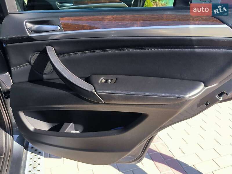 Внедорожник / Кроссовер BMW X5 2012 в Жмеринке