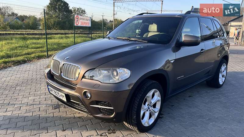 Внедорожник / Кроссовер BMW X5 2010 в Звягеле фото 16 Внедорожник / Кроссовер BMW X5 2010 в Звягеле