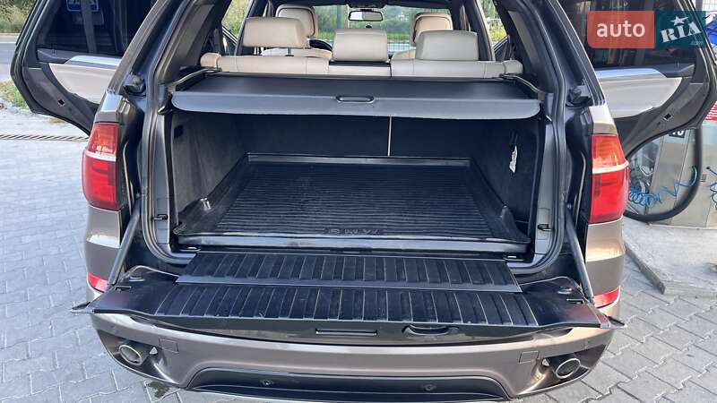 Внедорожник / Кроссовер BMW X5 2010 в Звягеле фото 43 Внедорожник / Кроссовер BMW X5 2010 в Звягеле