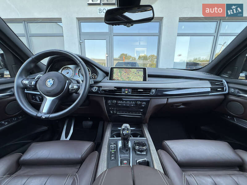 Внедорожник / Кроссовер BMW X5 2014 в Черновцах