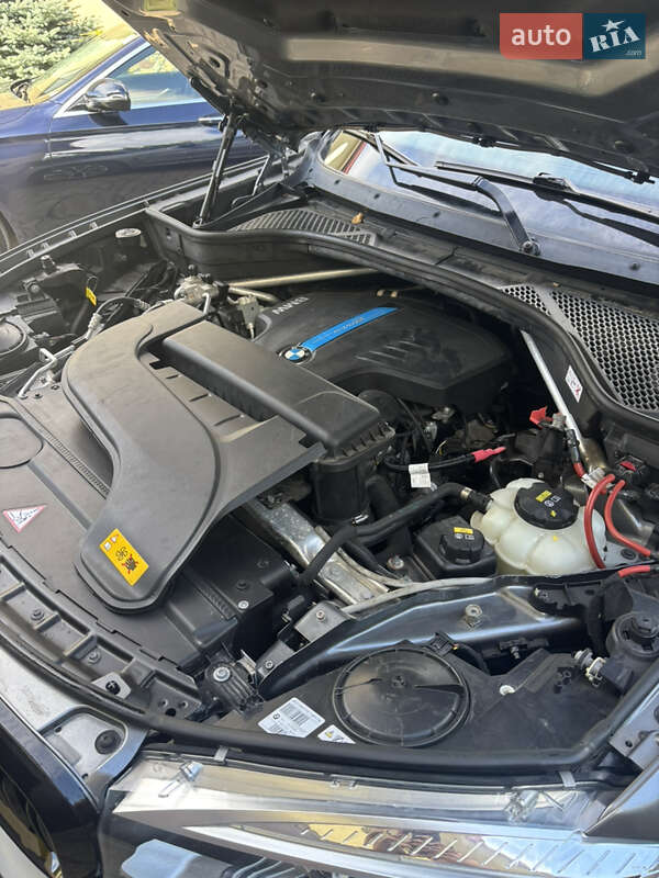 Внедорожник / Кроссовер BMW X5 2016 в Львове