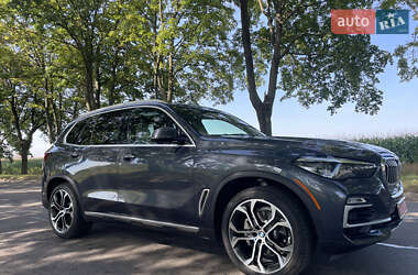 Внедорожник / Кроссовер BMW X5 2020 в 