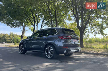 Внедорожник / Кроссовер BMW X5 2020 в 